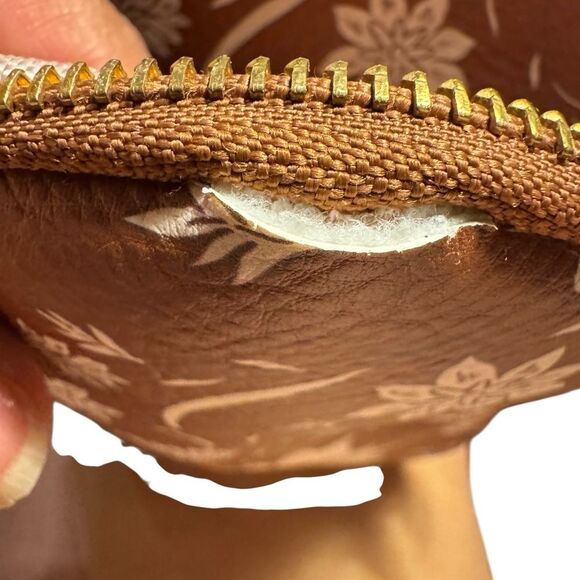 Style & Co Floral Printed Small Sling Bag - Picture 9 of 13